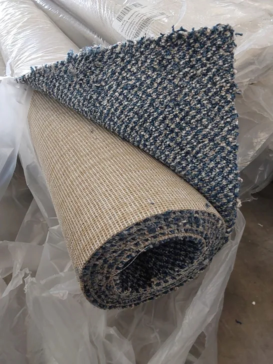 ROLL OF QUALITY WESTHILL BLISSFUL CARPET // SIZE: APPROXIMATELY 5 X 2.8m