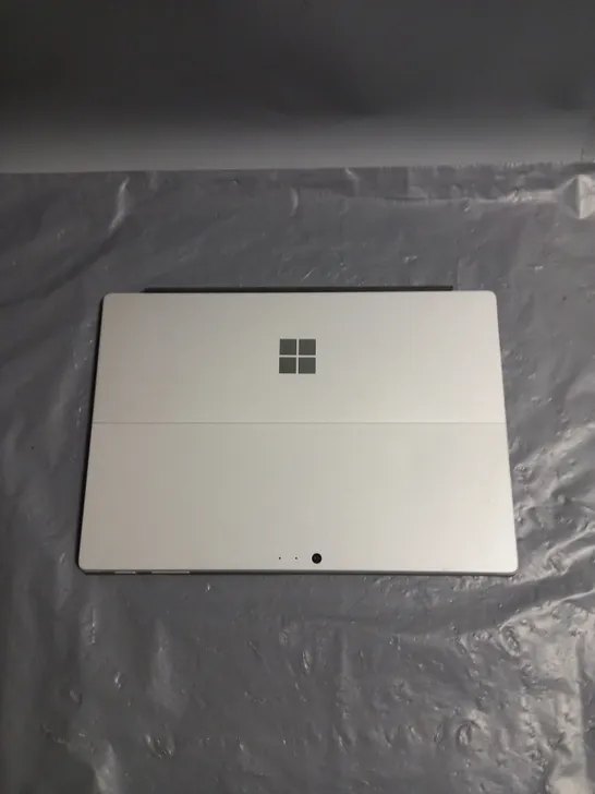 MICROSOFT SURFACE PRO 1796 12.3" IN SILVER