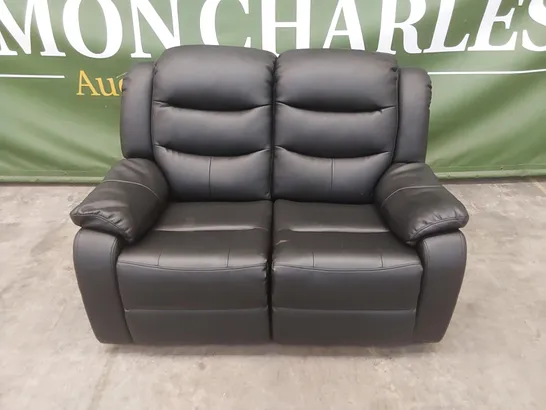 DESIGNER BLACK LEATHER SMALL 2-SEATER MANUAL RECLINER SOFA 