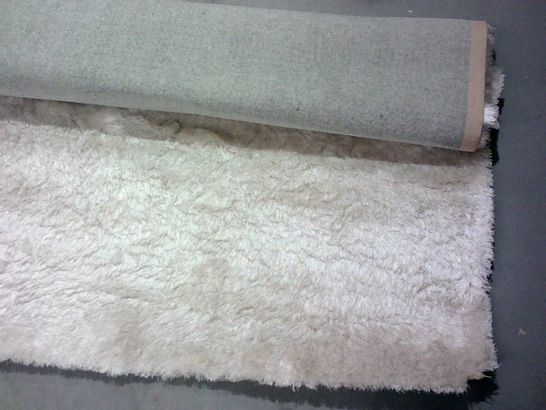 COSY TEXTURES WHISPER CHAMPAGNE RUG APPROX 140 X 200 CM