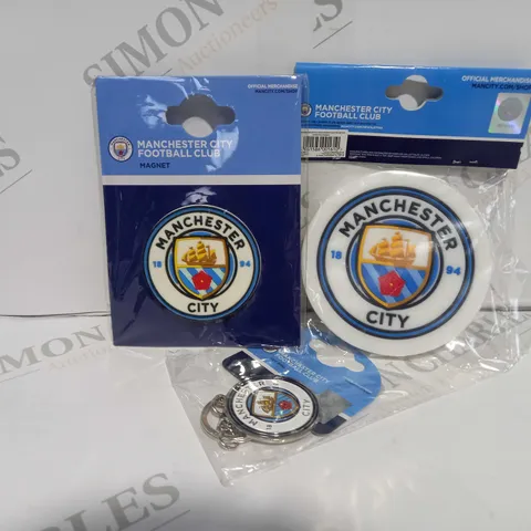 APPROXIMATELY 15 BRAND NEW ASSORTED MANCHESTER CITY OFFICIAL FOOTBALL CLUB MERCHANDISE TO INCLUDE MAGNET, KEYCHAIN, AND COASTER