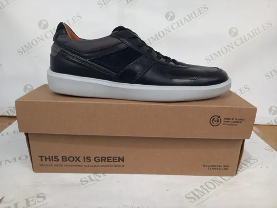 BOXED PAIR OF CLARKS CAMBRO RACE SHOES IN BLACK UK SIZE 9