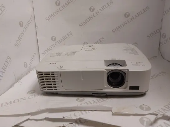 NEC M350X PROJECTOR 