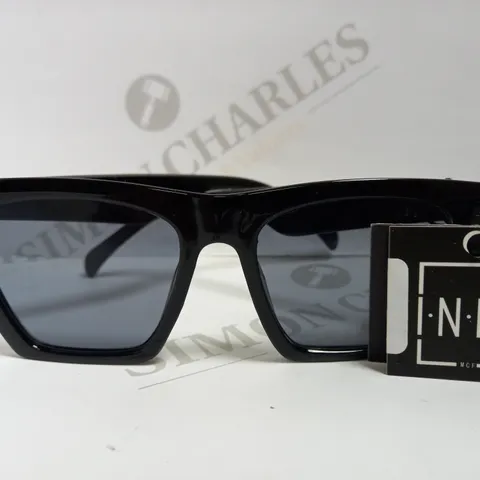 INDY BROOKLYN SUNGLASSES - BLACK