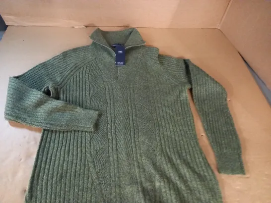 M&S COLLECTION GREEN KNITTED JUMPER - MEDIUM