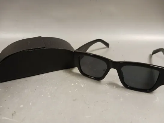 PRADA RECTANGLE LENS BLACK FRAME SUNGLASSES 