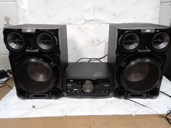 JVC MEGASOUND PARTY HI-FI SYSTEM