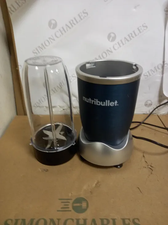 NUTRIBULLET 1000 SERIES BLENDER