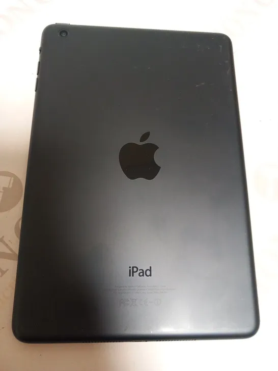 APPLE IPAD MINI (1ST GEN)