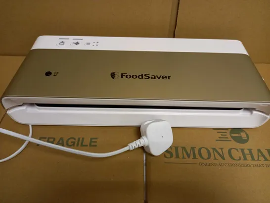 FOODSAVER COMPACT FOOD VACUUM SEALER MACHINE