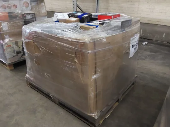 PALLET OF APPROXIMATELY 118 UNPROCESSED HIGH VALUE RAW RETURN ELECTRICAL GOODS TO INCLUDE;