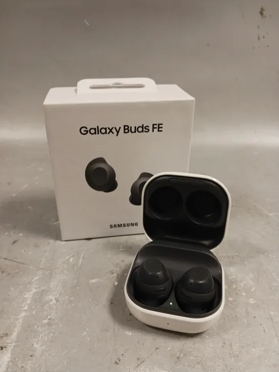 BOXED SAMSUNG GALAXY BUDS FE WIRELESS EARPHONES 