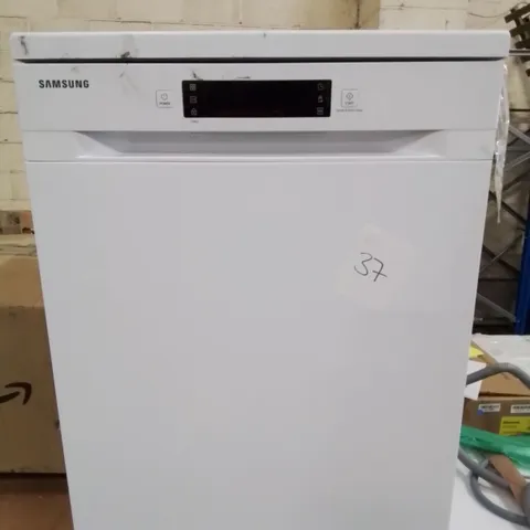 SAMSUNG SERIES 5 FULL SIZE DISHWASHER WHITE - UNPROCESSED RAW RETURN