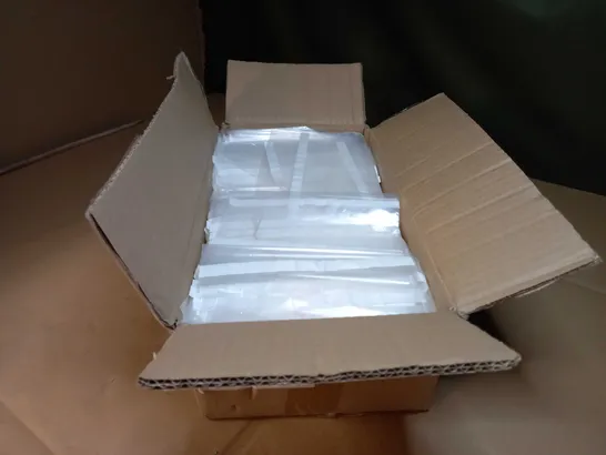 BOX OF APPROX 1000 PLAIN/CLEAR SURVEY BAGS