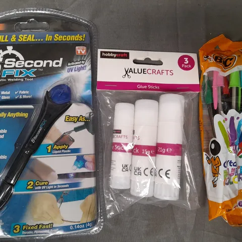 APPROXIMATELY 15 ASSORTED HOUSEHOLD ITEMS TO INCLUDE 5 SECOND FIX, GLUE STICKS, BIC PENS, ETC