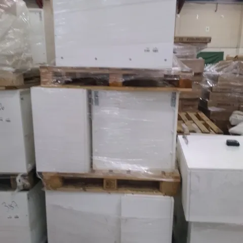 3 PALLETS OF ASSORTED WHITE PAINTED FURNITURE