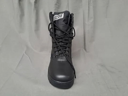 BOXED PAIR OF SAVAGE ISLAND BOOTS IN BLACK UK SIZE 5