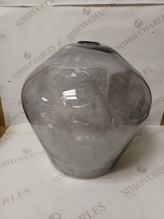 LAURA ASHLEY RYE TINTED GLASS PENDANT SHADE 