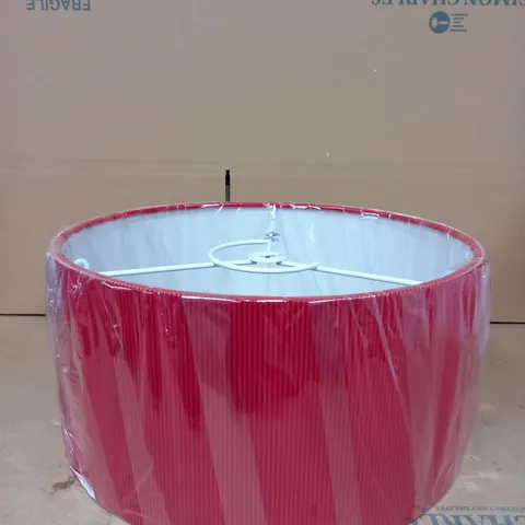 RED RIBBED LIGHTSHADE 40CM