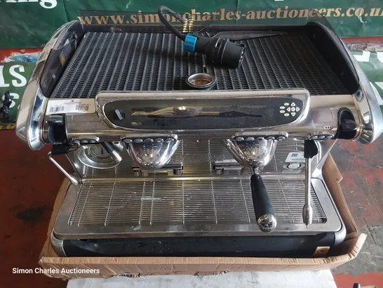 TRADITIONAL FAEMA EMBLEMA COFFEE MACHINE