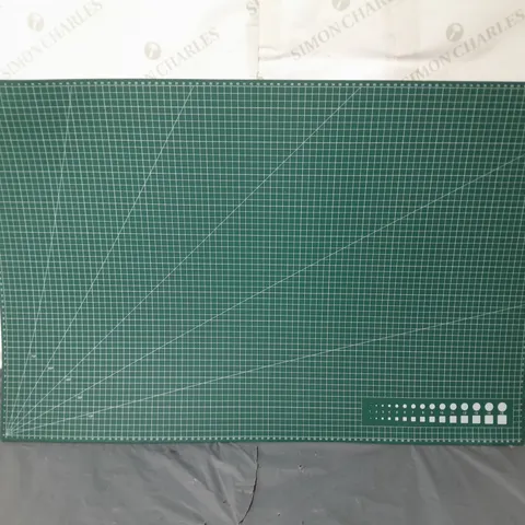 A1 GRID SELF HEALING CUTTING MAT