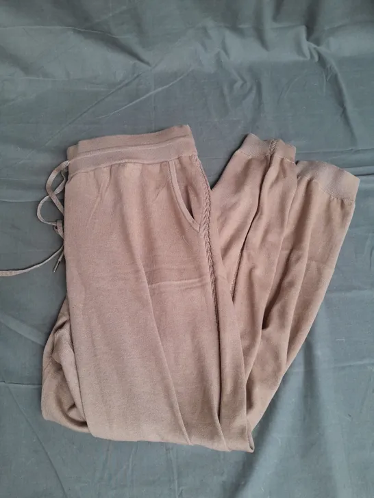 THERMOLACTYL TROUSERS IN TAN BROWN SIZE 22/24