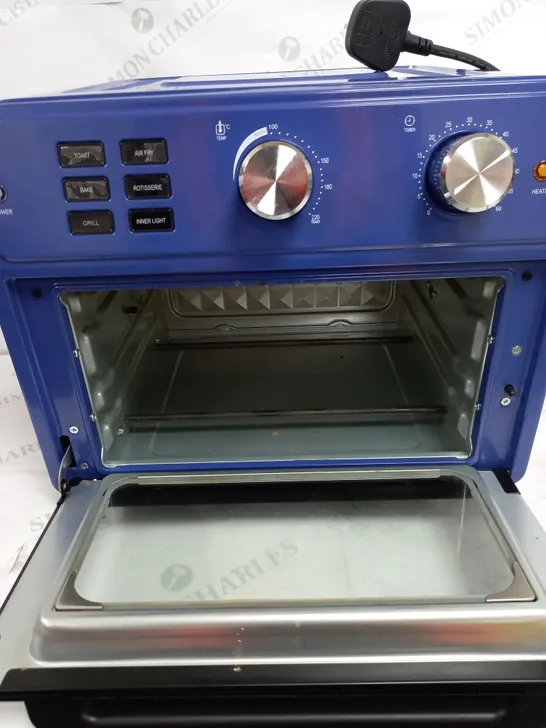 COOK'S ESSENTIAL 21-LITRE AIRFRYER OVEN IN BLUE 