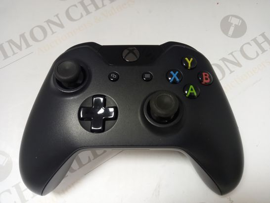 CONTROLLER FOR XBOX ONE - BLACK 
