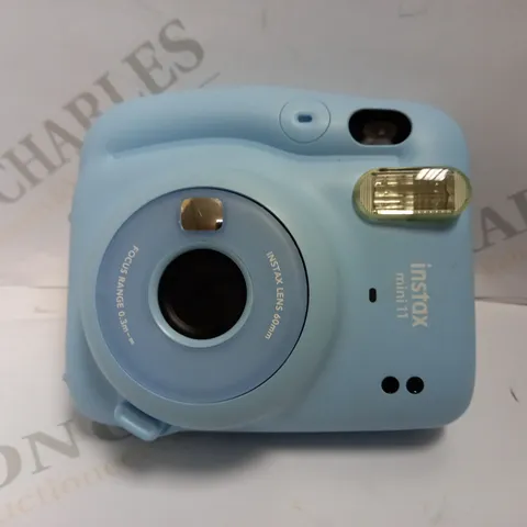 INSTAX MINI 11 FILM CAMERA - BLUE