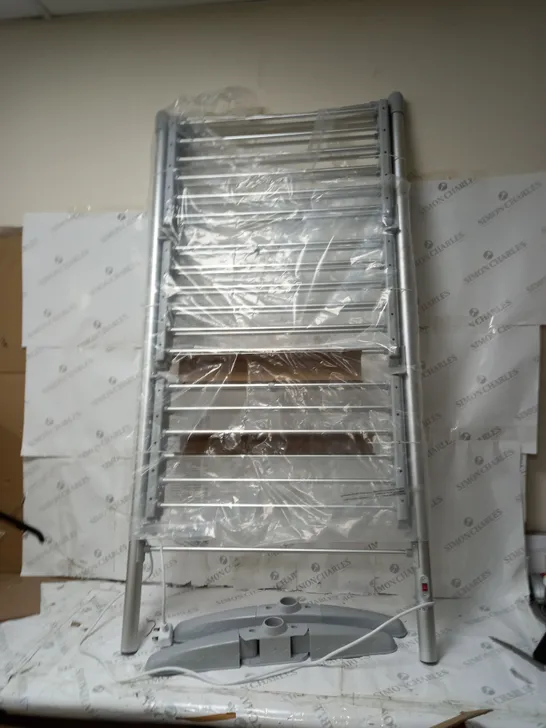 ORGANISED OPTIONS 3 TIER HEATED AIRER WITH 21M DRYING SPACE & COVER - COLLECTION ONLY