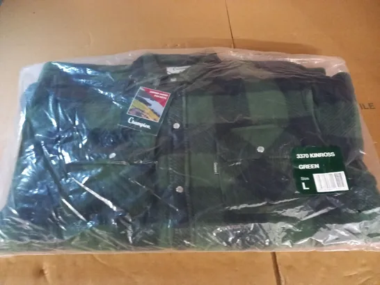 BAGGED CHAMPION KINCROSS GREEN SHIRT - L