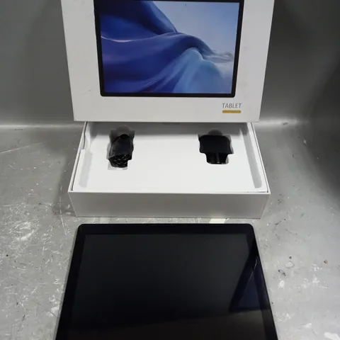 BOXED 9.5" TABLET IN BLACK MODEL TB02