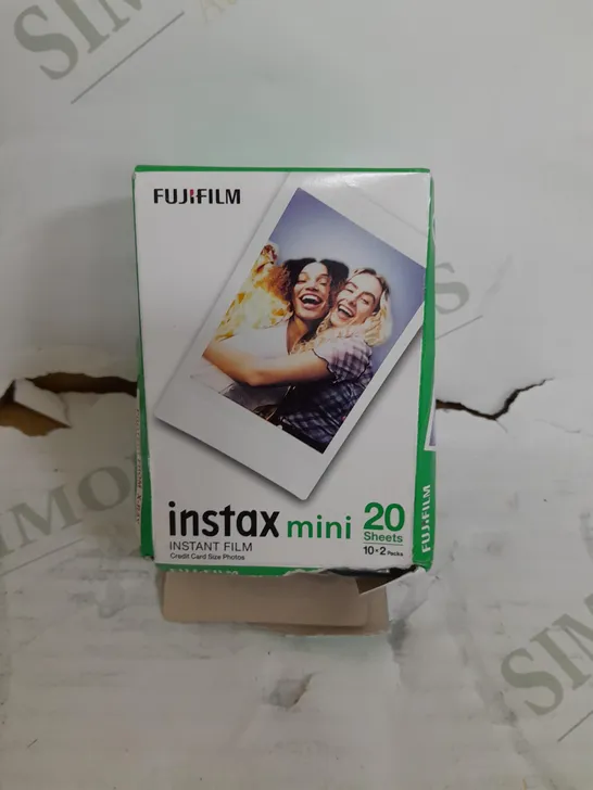 FUJIFILM INSTAX INSTAX MINI CREDIT CARD SIZE GLOSSY PHOTO FILM 10 PACK