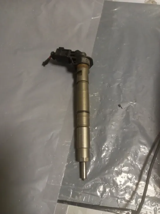 MK 8 GOLF FUEL INJECTOR 