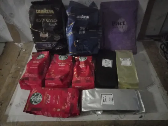 GROUP OF APPROX 10 ASSORTED COFFEE ITEMS TO INCLUDE PACT, LAVAZZA, STARBUCKS ETC