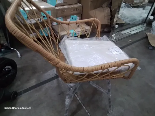 BOXED SET OF 4 RATTAN CHAIRS WITH SEAT CUSHIONS