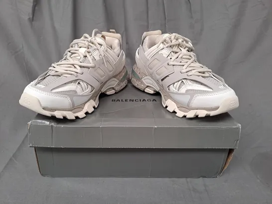 BOXED PAIR OF BALENCIAGA TRACK SNEAKERS IN BEIGE UK SIZE 5