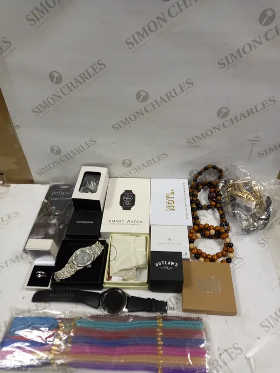 LOT OF ASSORTED JEWELLERY TO INCLUDE WATCHES, NECKLACES AND RINGS