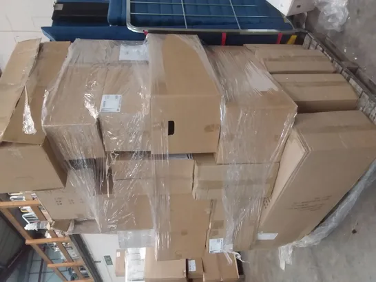 PALLET OF APPROXIMATELY 15 BOXES OF ASSORTED LAMPSHADES 