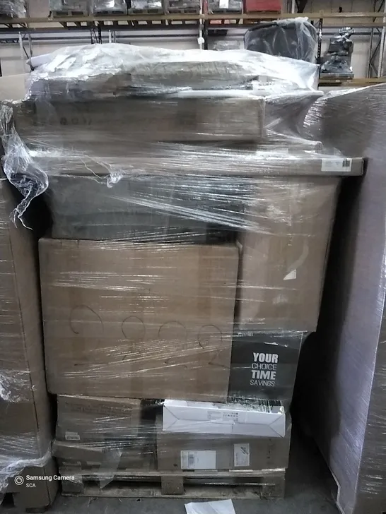 PALLET OF ASSORTED ITEMS INCLUDING HEATED THROW, TATKRAFT STURY FOLDABLE AIRER HANGER, FLIMEI PRESSURE COFFEE MACHINE, LEVEL8 CARRY ON SUITCASE, PAVEMENT CHALKBOARD