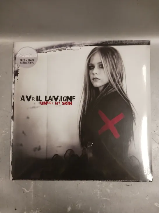 SEALED AVRIL LAVIGNE UNDER MY SKIN LIMITED EDITION GREY & BLACK MARBLE VINYL 