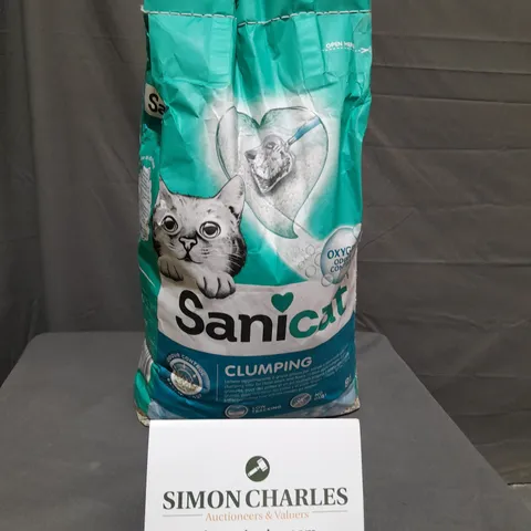 SANICAT CLUMPING 8L BAG OF CAT LITTER