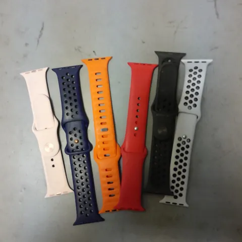 LARGE ASSORTMENT OF SMARTWATCH STRAPS IN VARIOUS DESIGNS