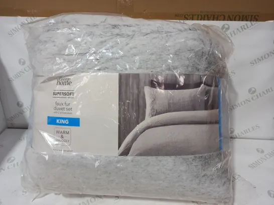 BRAND NEW SUPERSOFT FAUX FUR DUVET SET WITH 2 PILLOWCASES IN GREY - KING