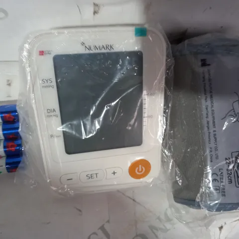 NUMARK ELECTRONIC BLOOD PRESSURE MONITOR