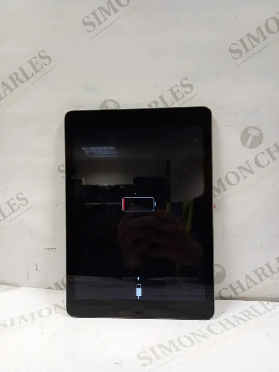 APPLE A1474 IPAD AIR 