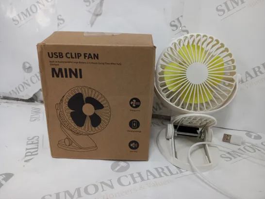 BOXED USB MINI CLIP FAN IN WHITE