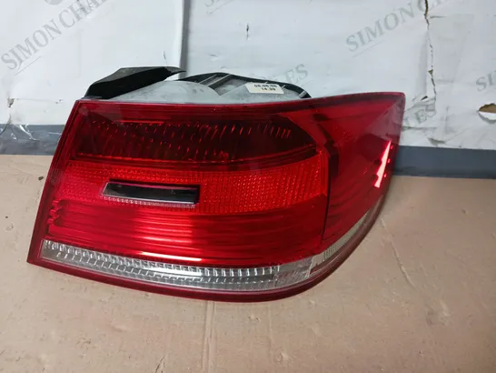 BMW COUP 3 (E92) RIGHT REAR TAIL LIGHT 