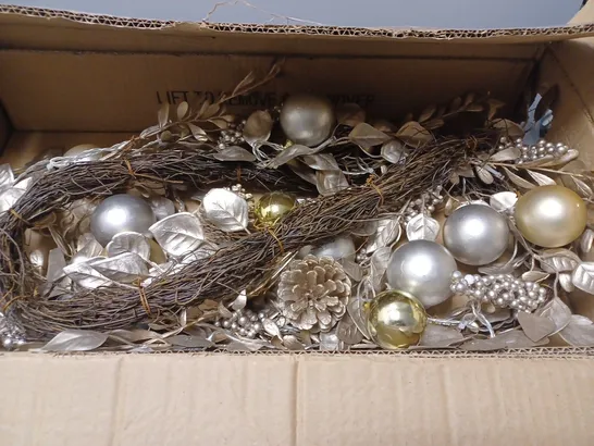 6FT CHAMPAGNE GOLD PRE LIT GARLAND RRP £39.99