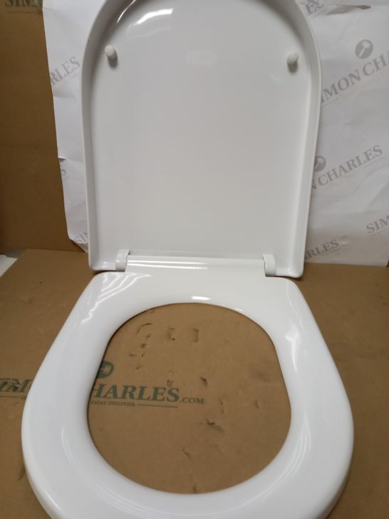 MASS DYNAMIC TOILET SEAT COVER